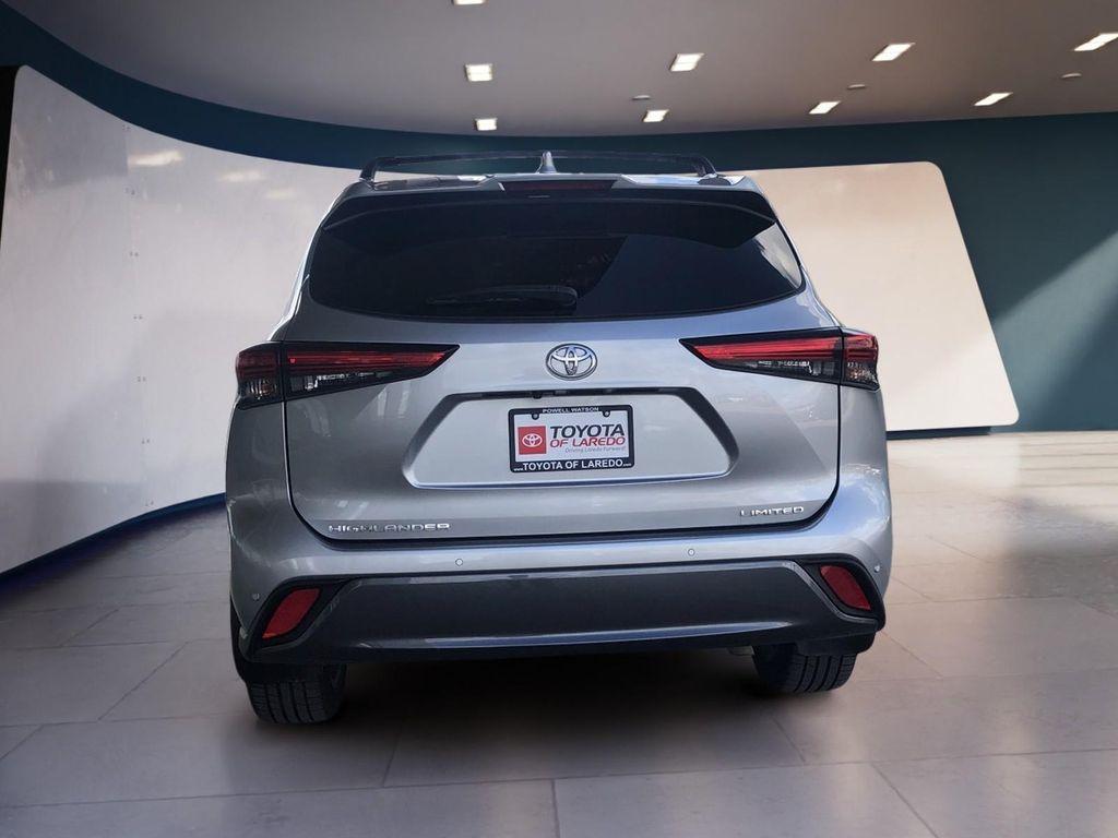 used 2021 Toyota Highlander car, priced at $34,995