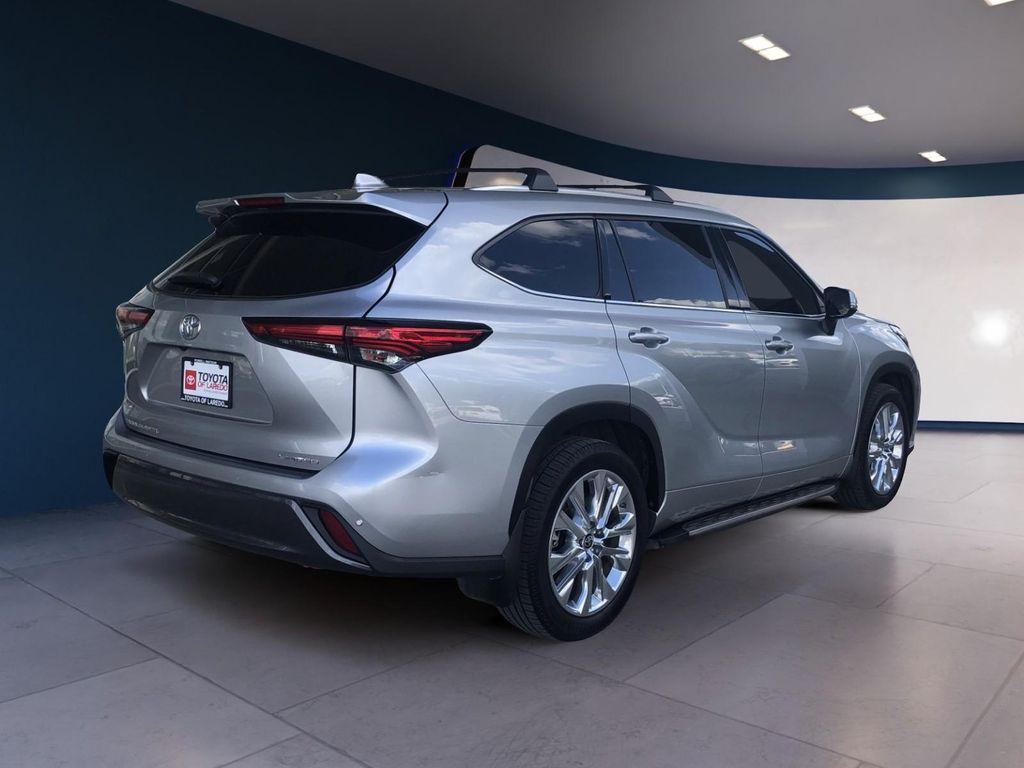 used 2021 Toyota Highlander car, priced at $34,995