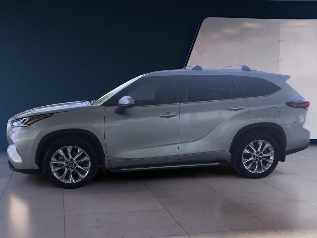 used 2021 Toyota Highlander car, priced at $34,995