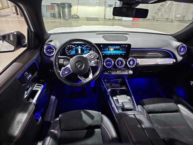 used 2020 Mercedes-Benz GLB 250 car, priced at $25,990