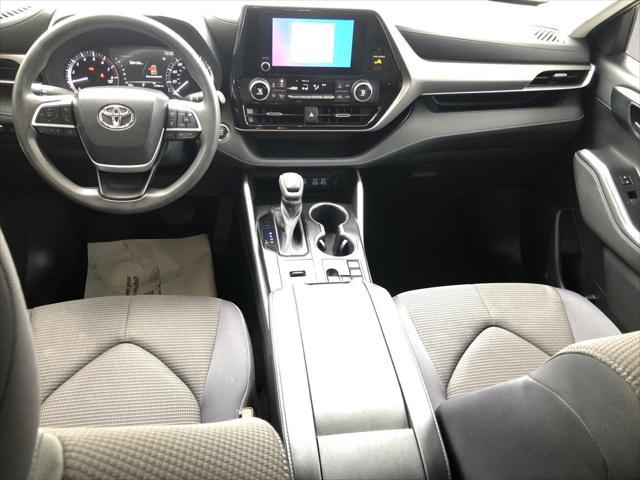 used 2023 Toyota Highlander car, priced at $36,995