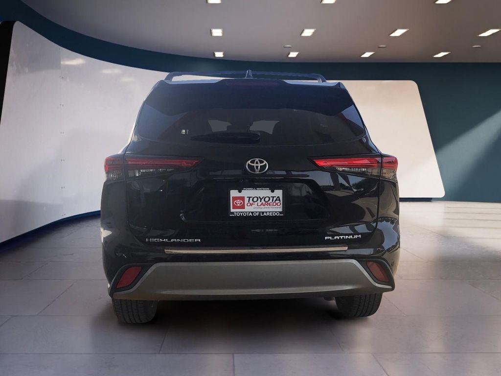 used 2022 Toyota Highlander car, priced at $42,995