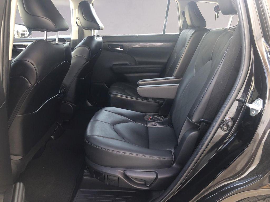 used 2022 Toyota Highlander car, priced at $42,995