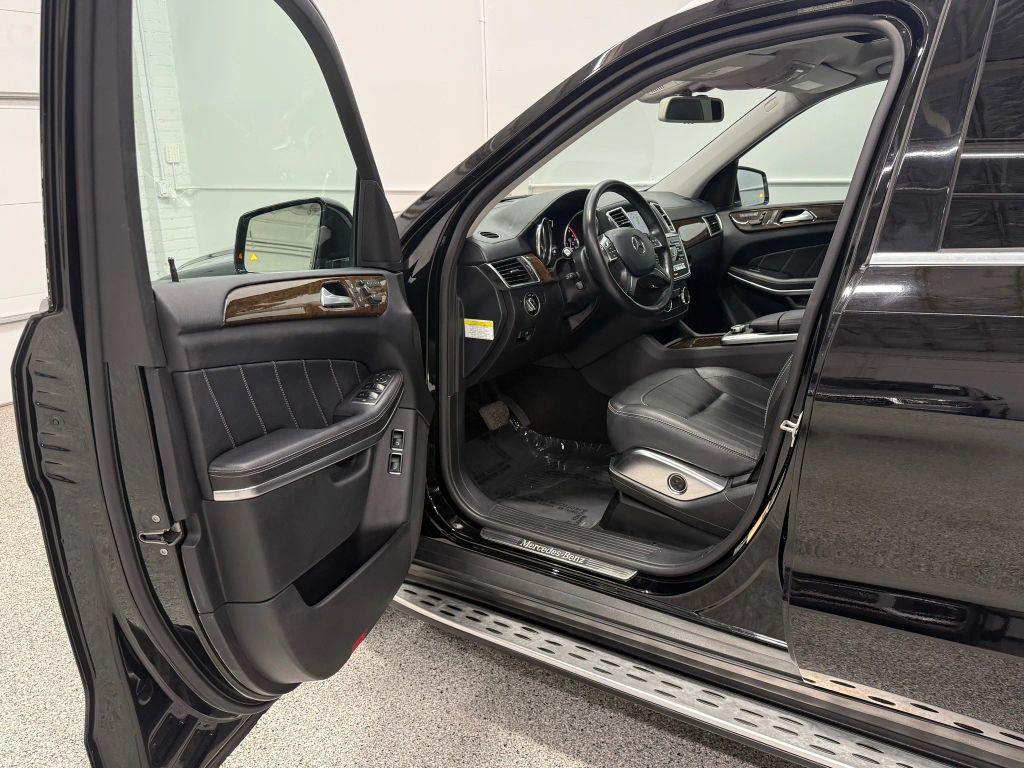used 2013 Mercedes-Benz GL-Class car, priced at $19,995