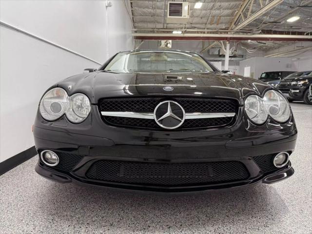 used 2007 Mercedes-Benz SL-Class car, priced at $26,995