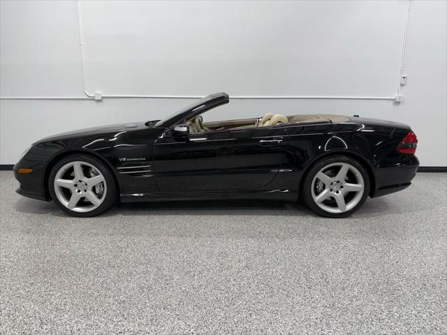 used 2007 Mercedes-Benz SL-Class car, priced at $26,995