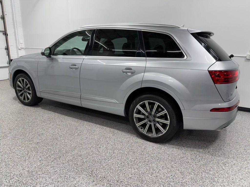 used 2017 Audi Q7 car, priced at $17,995