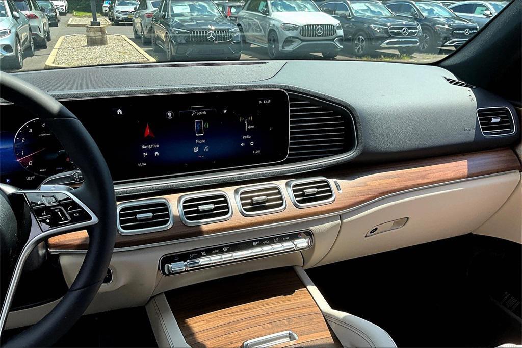 new 2026 Mercedes-Benz GLE 580 car, priced at $91,445