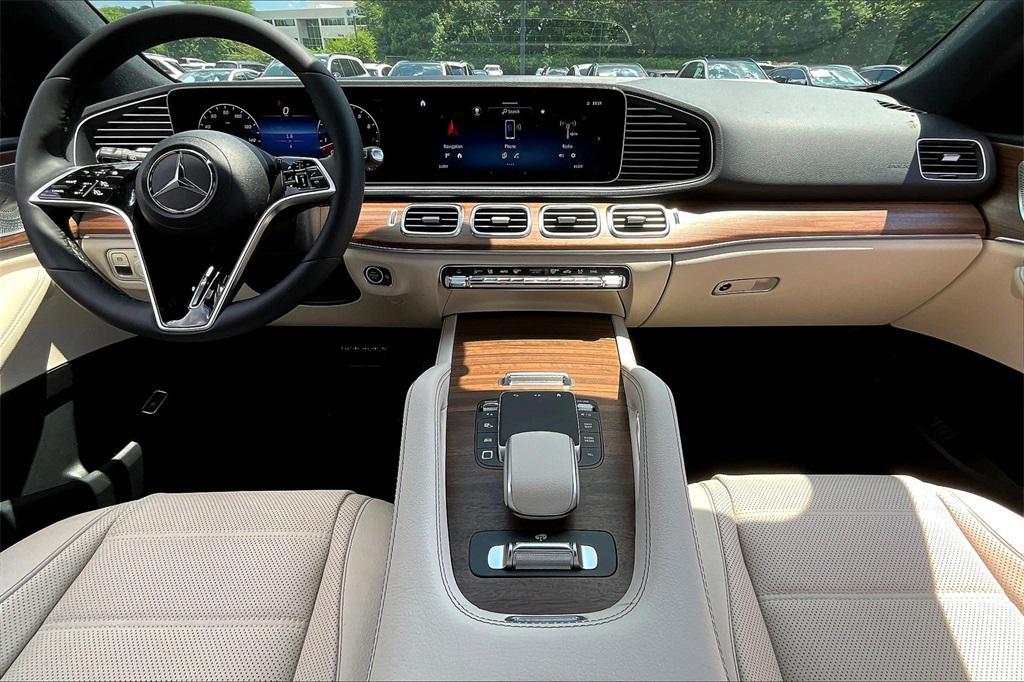 new 2026 Mercedes-Benz GLE 580 car, priced at $91,445