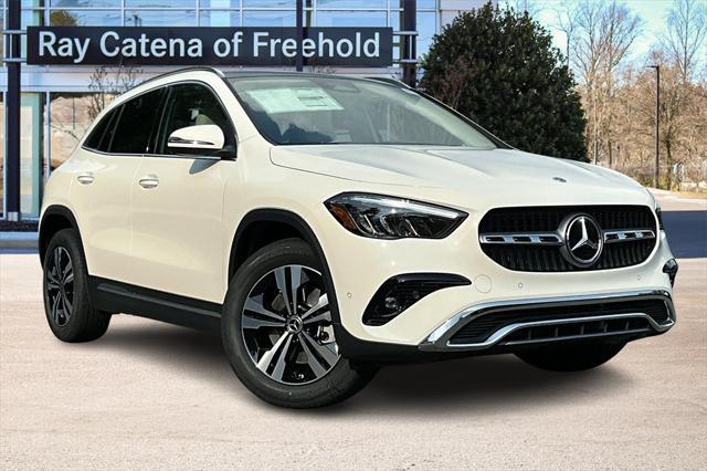 new 2025 Mercedes-Benz GLA 250 car, priced at $50,295