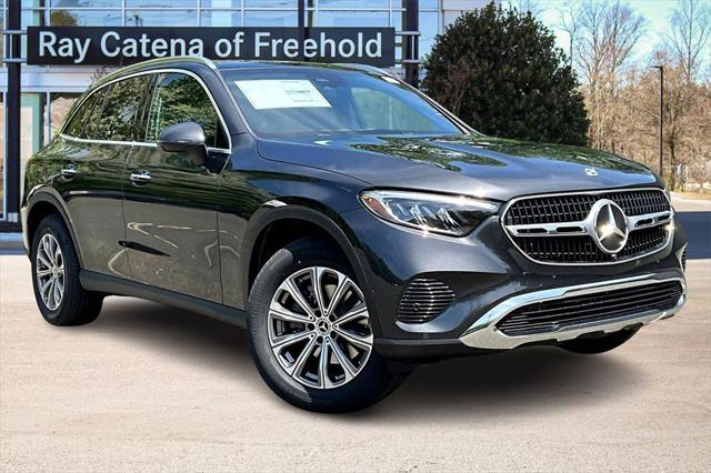 new 2025 Mercedes-Benz GLC 300 car, priced at $57,295