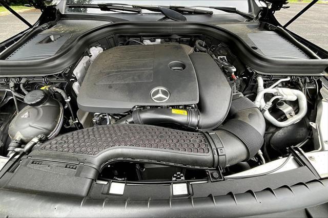 used 2022 Mercedes-Benz GLC 300 car, priced at $37,900