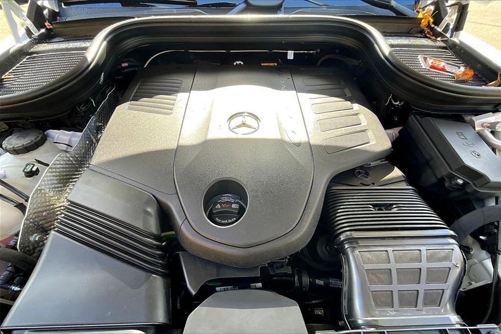 new 2026 Mercedes-Benz GLE 450 car, priced at $87,645