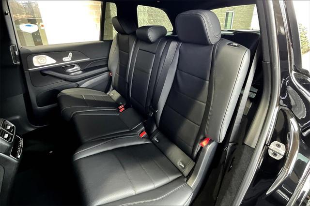 new 2025 Mercedes-Benz GLS 450 car, priced at $97,415