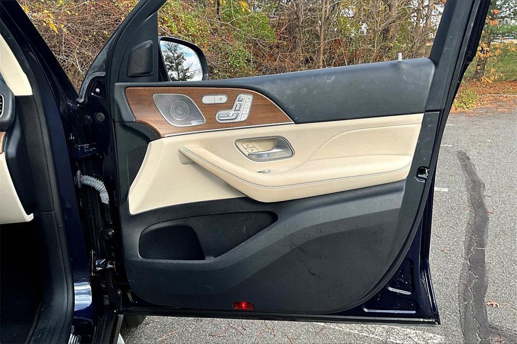 used 2022 Mercedes-Benz GLE 350 car, priced at $43,995