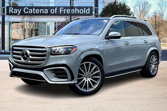 new 2025 Mercedes-Benz GLS 580 car, priced at $124,660