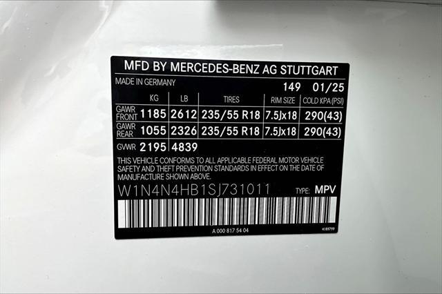 new 2025 Mercedes-Benz GLA 250 car, priced at $44,250