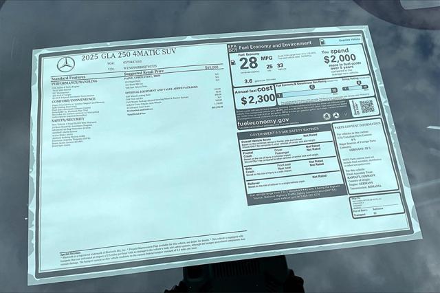 new 2025 Mercedes-Benz GLA 250 car, priced at $47,295