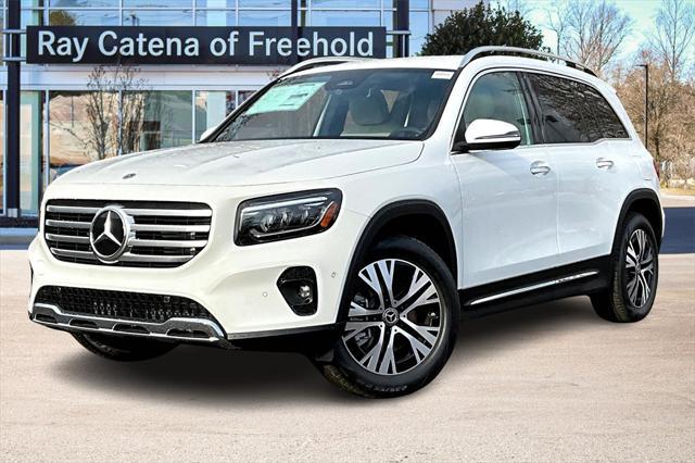 new 2025 Mercedes-Benz GLB 250 car, priced at $51,095