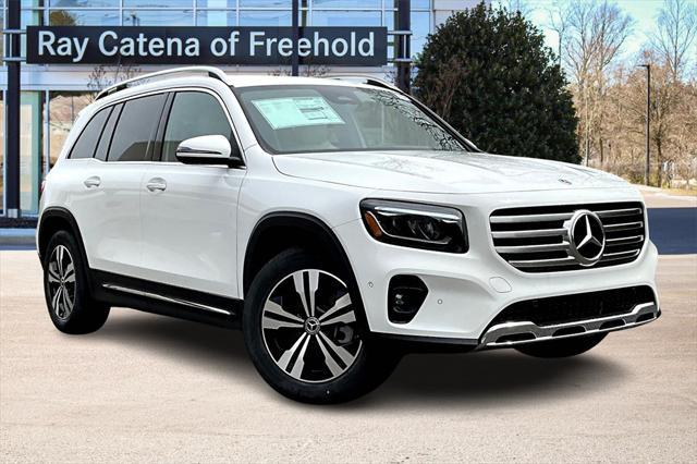 new 2025 Mercedes-Benz GLB 250 car, priced at $49,595