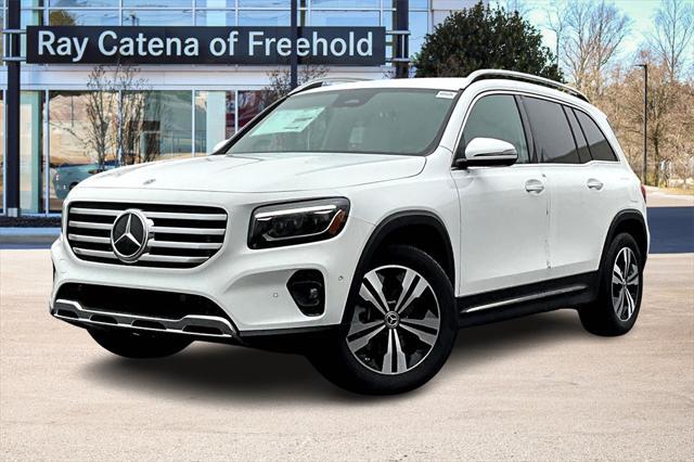 new 2025 Mercedes-Benz GLB 250 car, priced at $49,595