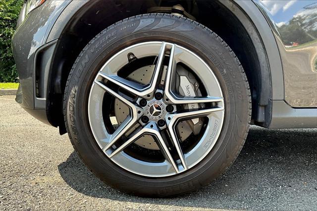 used 2022 Mercedes-Benz GLC 300 car, priced at $38,995
