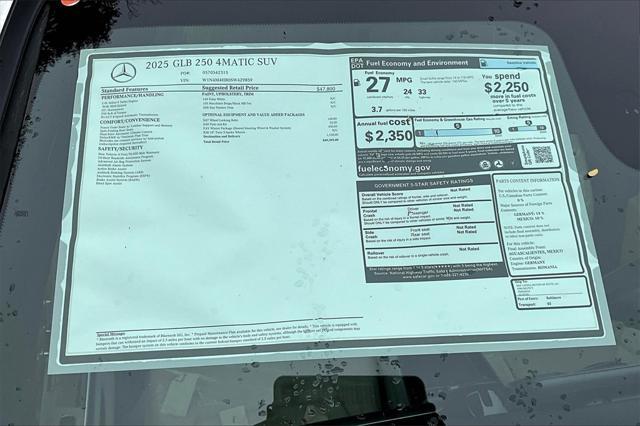 new 2025 Mercedes-Benz GLB 250 car, priced at $49,595