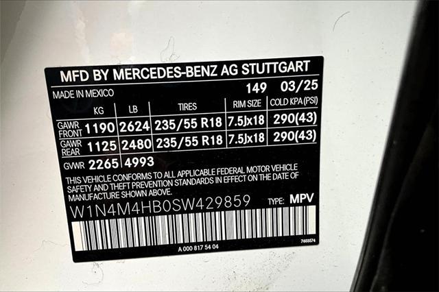 new 2025 Mercedes-Benz GLB 250 car, priced at $49,595