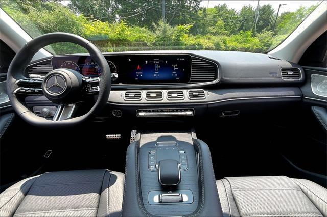 new 2025 Mercedes-Benz GLS 450 car, priced at $103,665