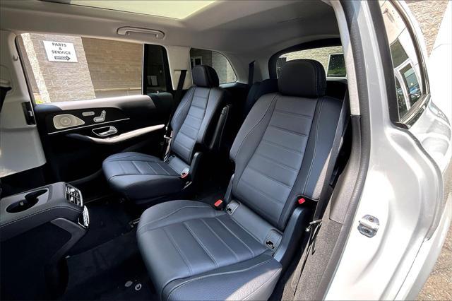 new 2025 Mercedes-Benz GLS 450 car, priced at $103,665