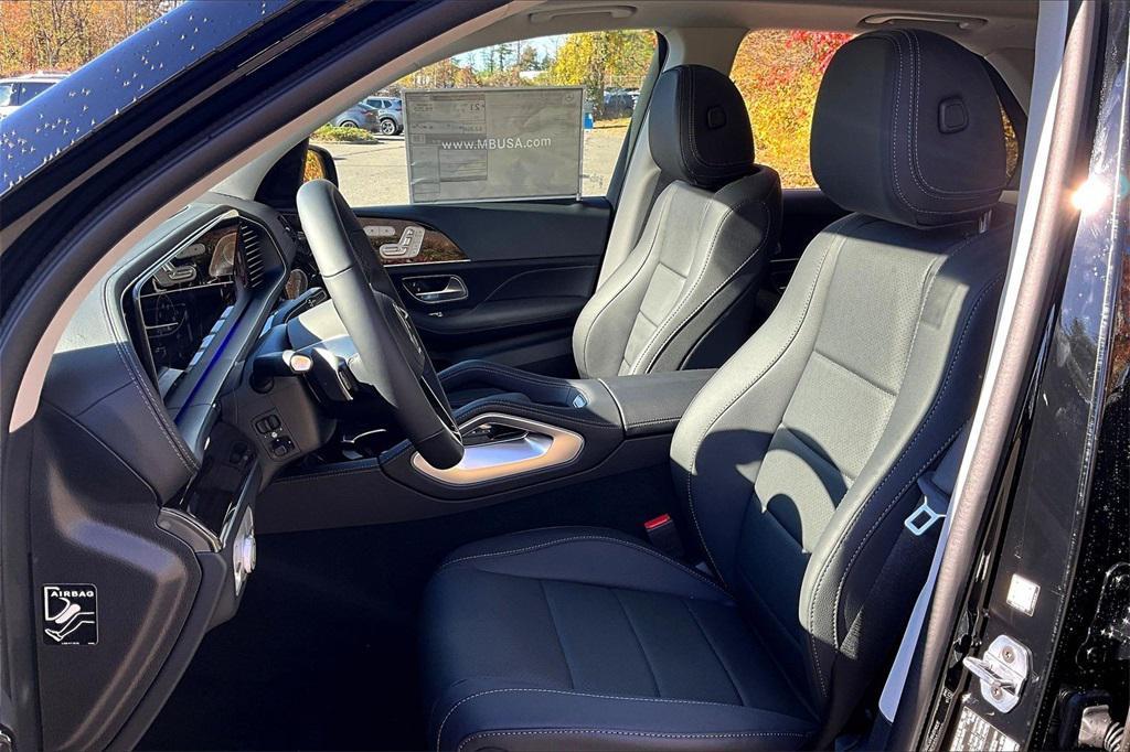new 2026 Mercedes-Benz GLE 450 car, priced at $77,500