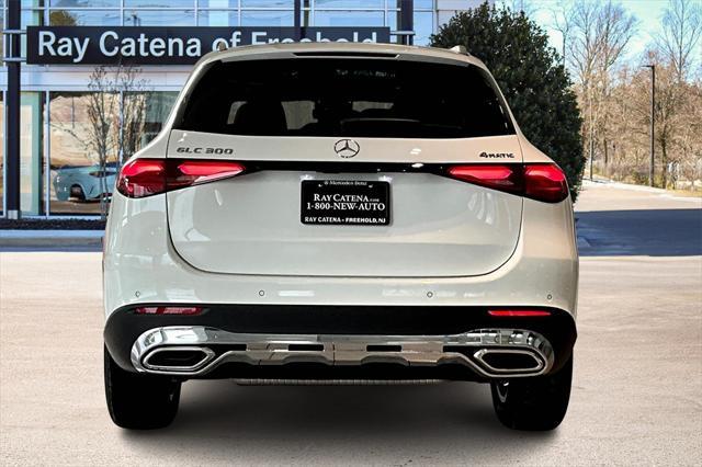 new 2025 Mercedes-Benz GLC 300 car, priced at $54,385