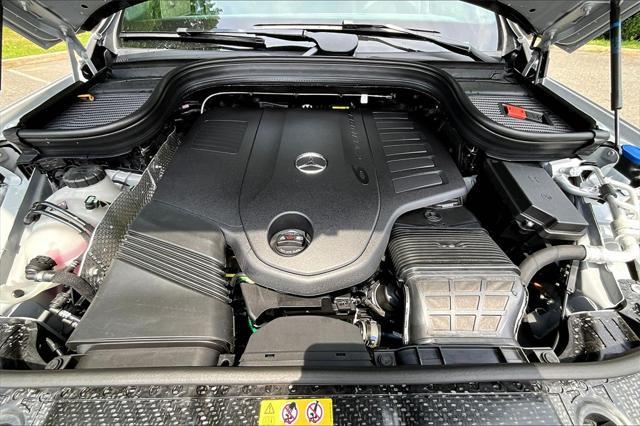 new 2025 Mercedes-Benz GLS 450 car, priced at $98,165