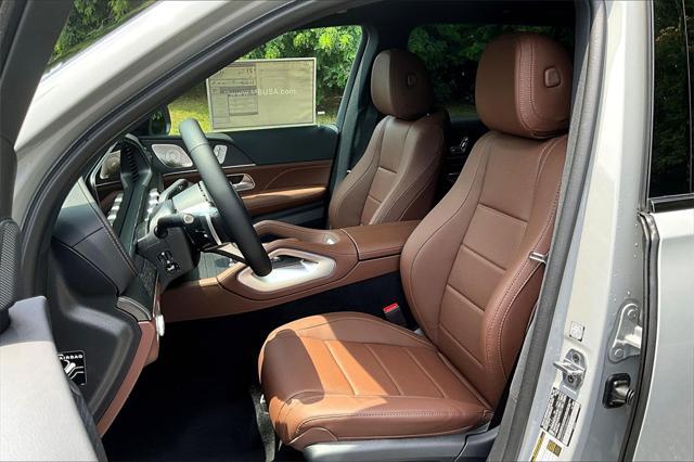 new 2025 Mercedes-Benz GLS 450 car, priced at $98,165