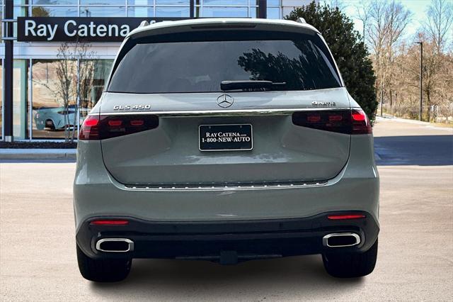 new 2025 Mercedes-Benz GLS 450 car, priced at $98,165