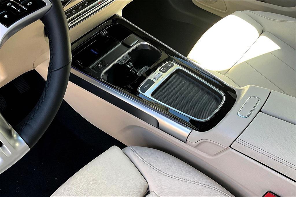 new 2026 Mercedes-Benz GLB 250 car, priced at $51,630