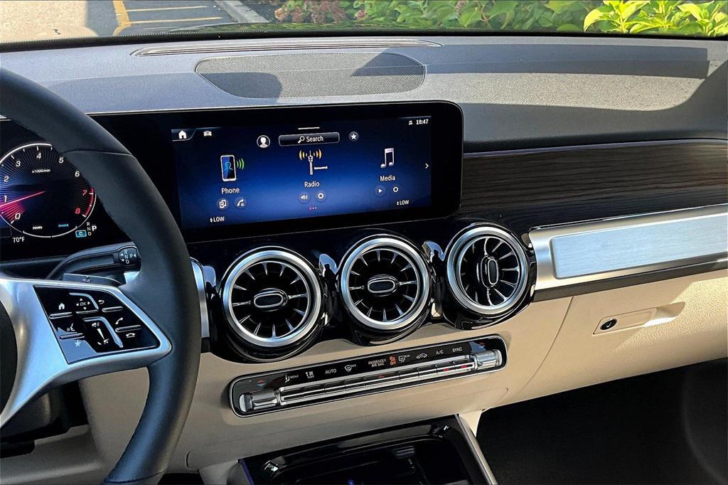 new 2026 Mercedes-Benz GLB 250 car, priced at $51,630