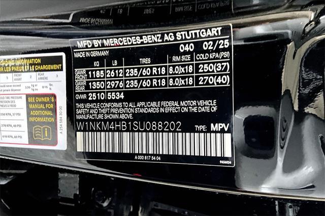 new 2025 Mercedes-Benz GLC 300 car, priced at $55,750