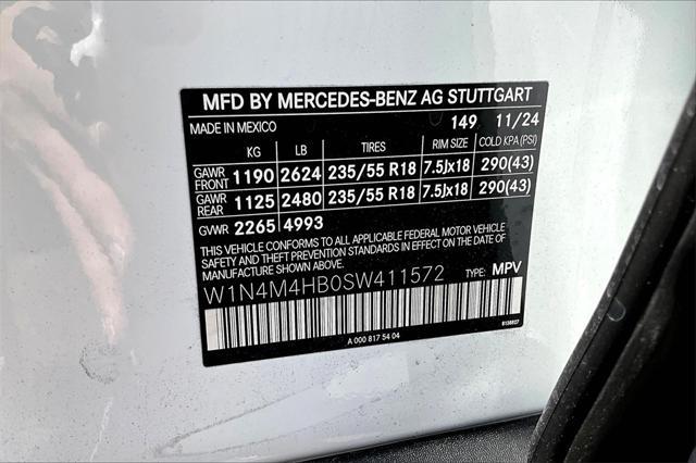 new 2025 Mercedes-Benz GLB 250 car, priced at $49,595