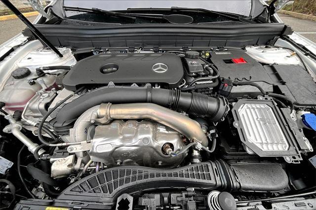 new 2025 Mercedes-Benz GLB 250 car, priced at $49,595