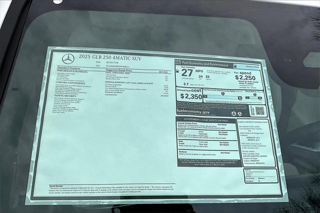 new 2025 Mercedes-Benz GLB 250 car, priced at $49,595