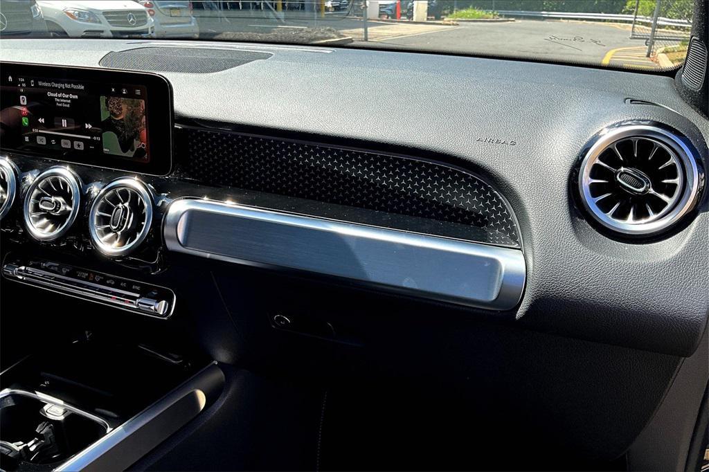 used 2025 Mercedes-Benz GLB 250 car, priced at $47,999