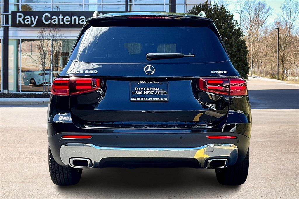 used 2025 Mercedes-Benz GLB 250 car, priced at $47,999