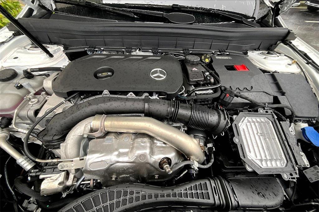 new 2026 Mercedes-Benz GLB 250 car, priced at $52,230