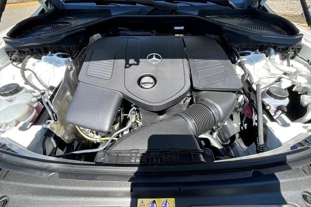 new 2025 Mercedes-Benz GLC 300 car, priced at $53,935