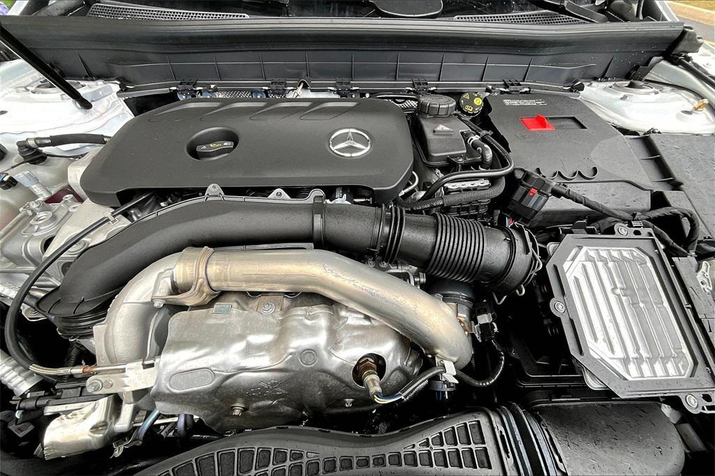 new 2026 Mercedes-Benz GLB 250 car, priced at $52,545