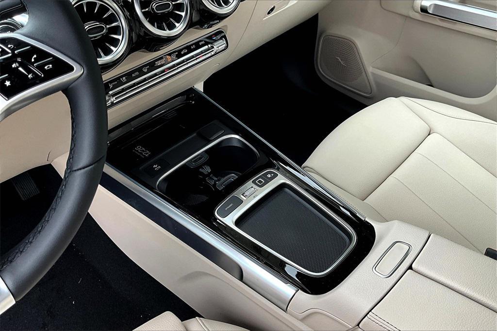 new 2026 Mercedes-Benz GLB 250 car, priced at $52,545