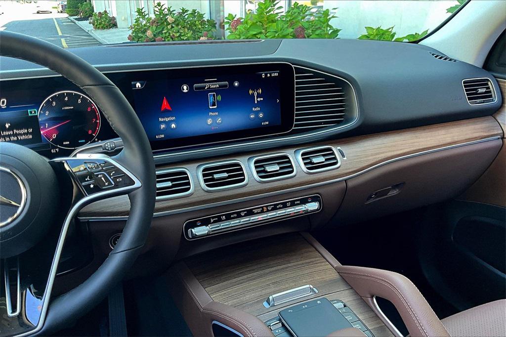 new 2026 Mercedes-Benz GLE 450 car, priced at $80,380
