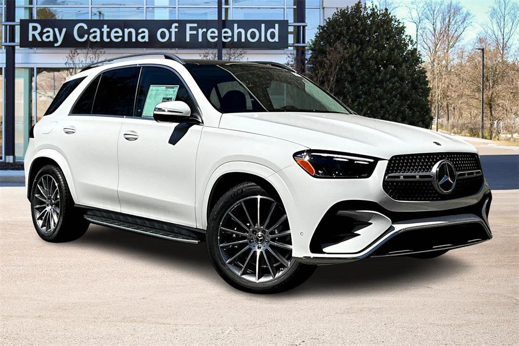 new 2026 Mercedes-Benz GLE 450 car, priced at $80,380