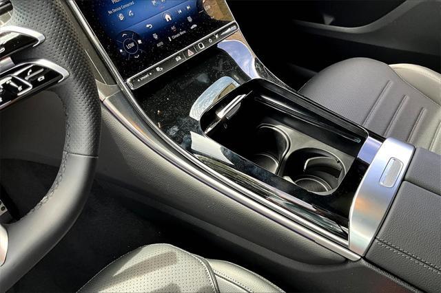 new 2025 Mercedes-Benz GLC 300 car, priced at $64,335